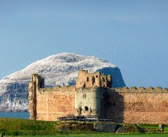 Islands of the Forth!